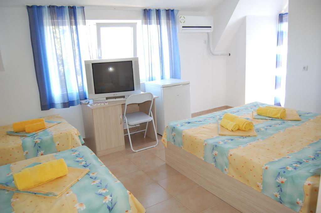 Apartments Ivelin 洛泽内茨 外观 照片