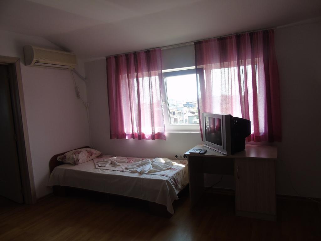 Apartments Ivelin 洛泽内茨 外观 照片